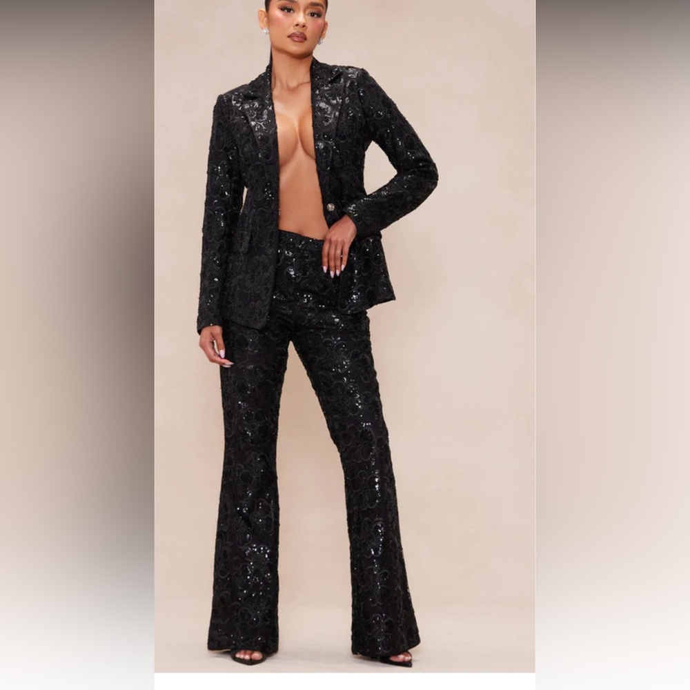 NWT women’s sequined suit